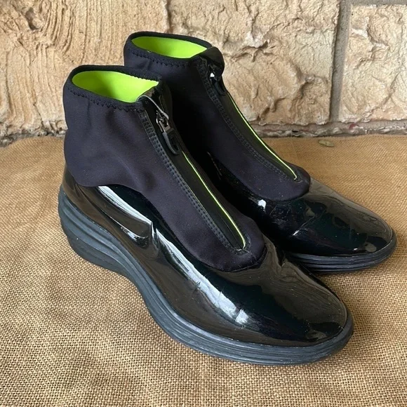 Nike Lunar Elite Sky Hi Sneakerboot Black/black-volt Rare Sold Out Hard to find - Picture 1 of 11